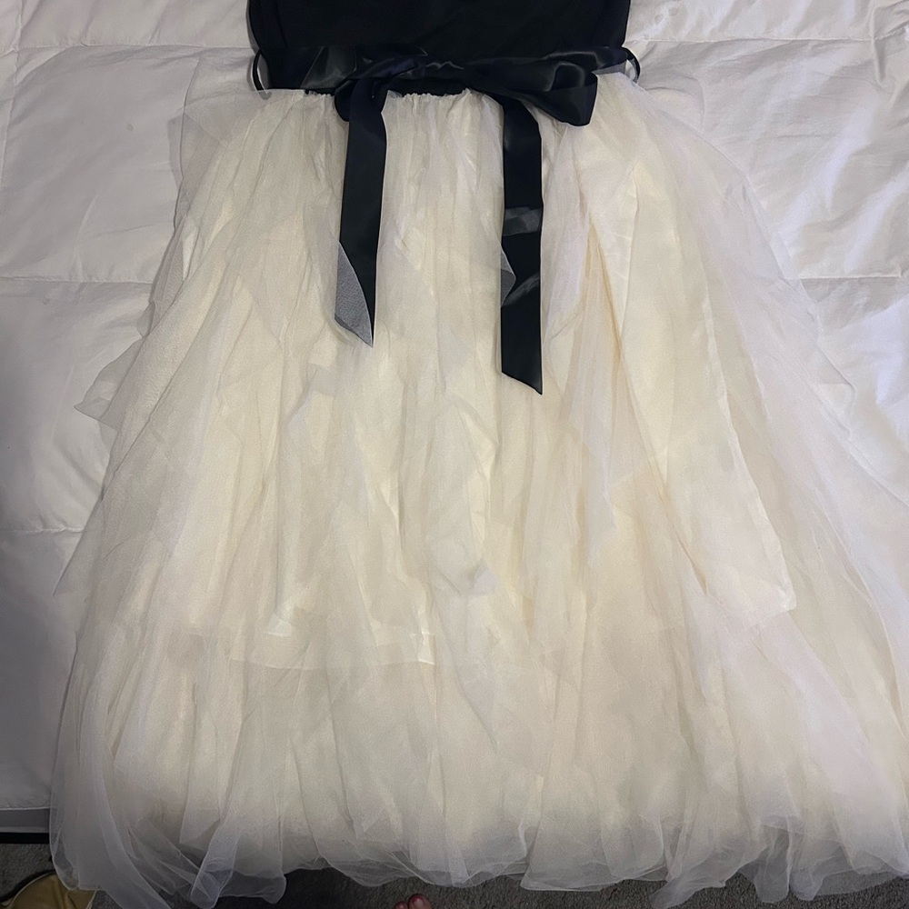 SHEIN Black and Cream Strapless Dress